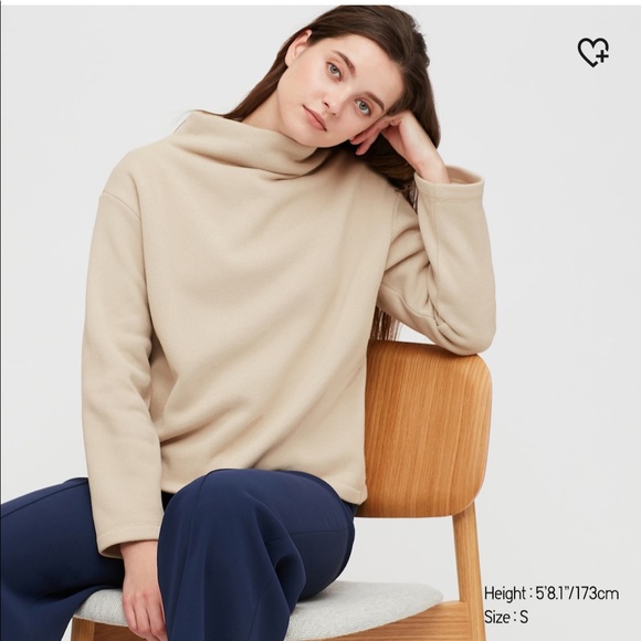 Uniqlo Sweaters - 🌚3/$40 NAVY Uniqlo Fleece Mock Neck pullover